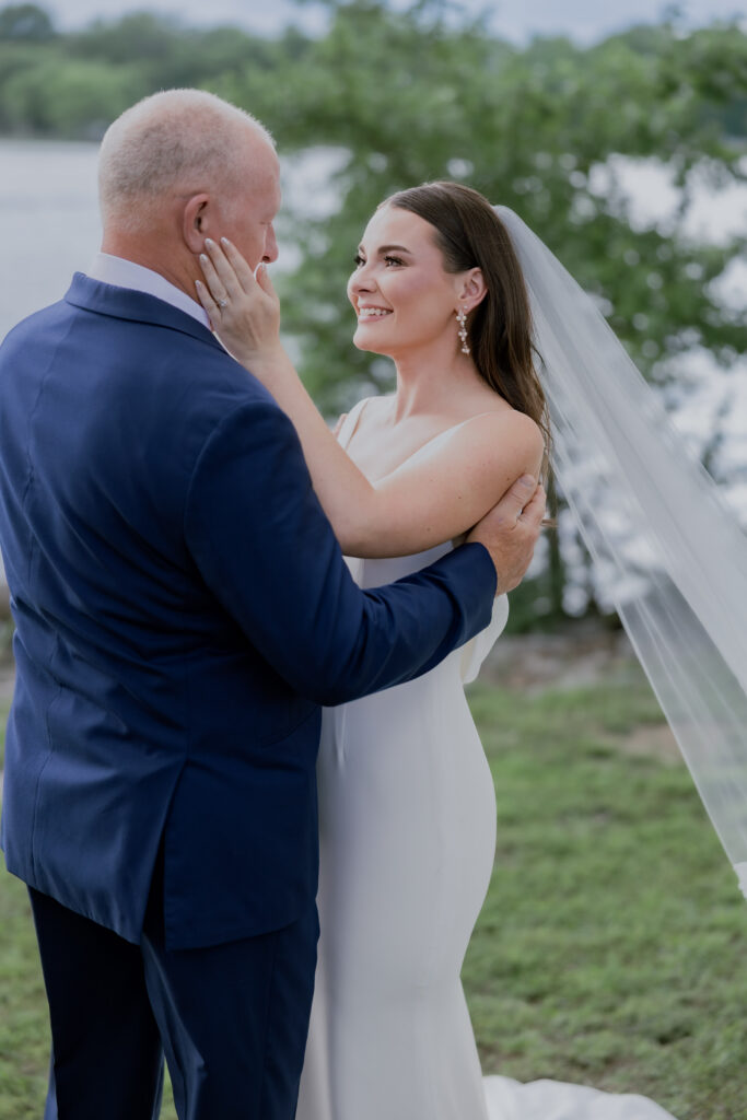 Bride and her father at a destination wedding in Nashville