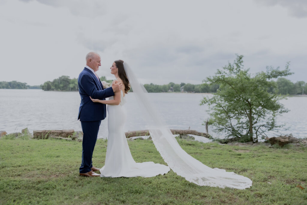 Bride and her father at a destination wedding in Nashville