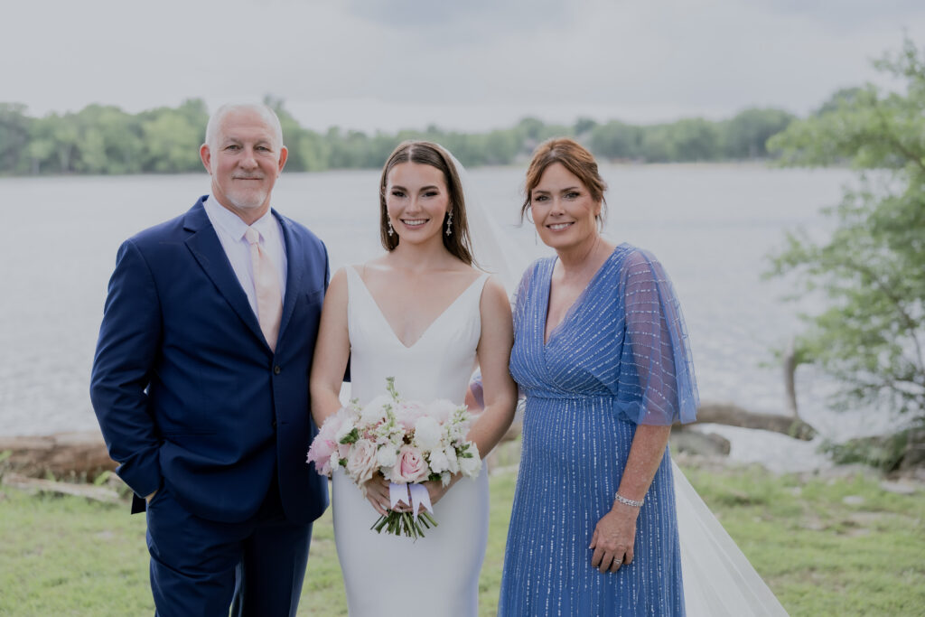 Bride and her father at a destination wedding in Nashville