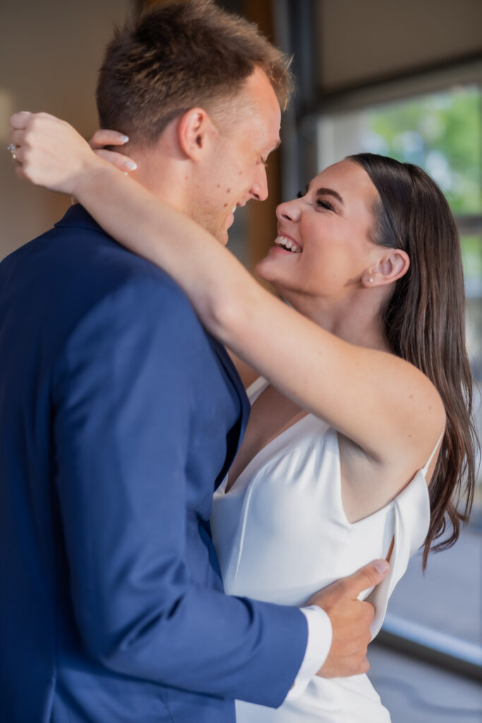bride and groom at destination wedding in Nashville